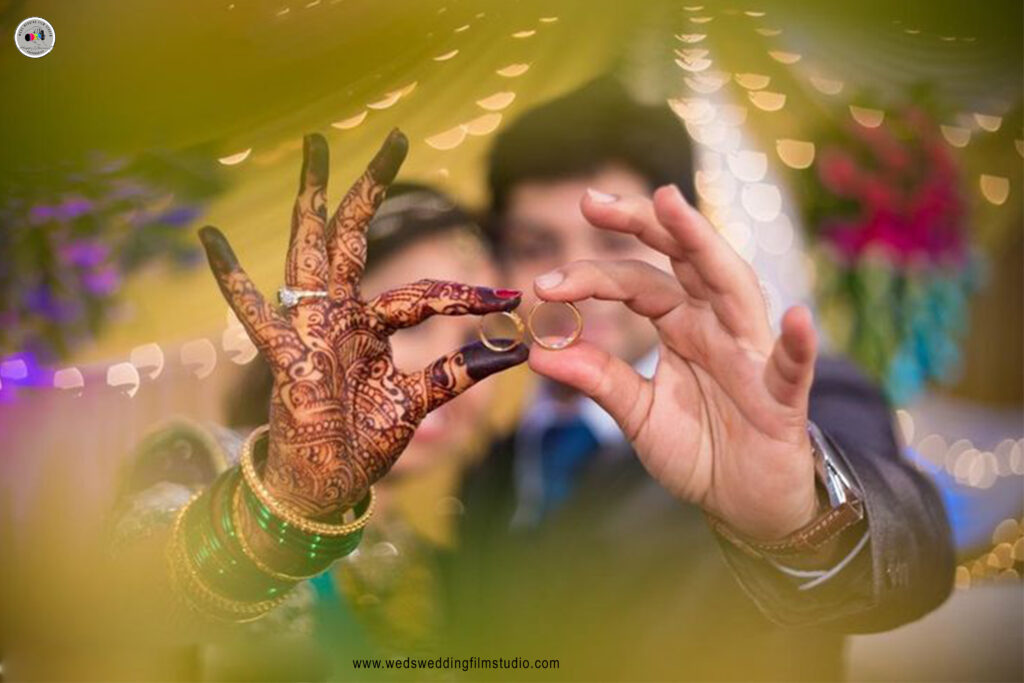 Weds (4)-1 Weds (4)-1